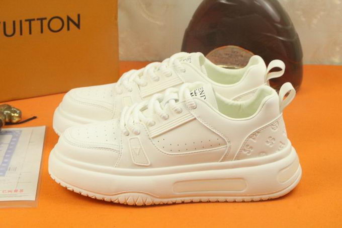 Louis Vuitton Sneakers Mens ID:20250217-52